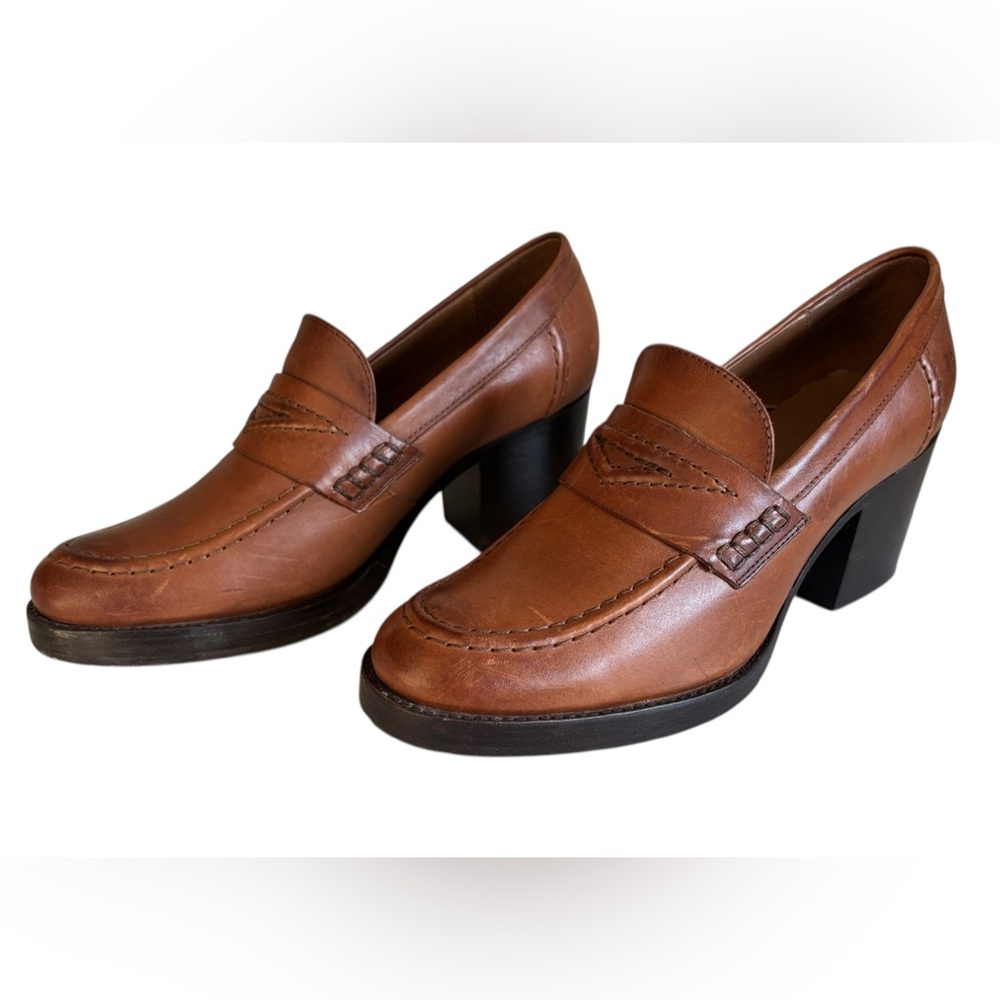 Frye leather women’s 3” heeled loafer. Cognac color. Size 9.5B. Preloved - Picture 11 of 11